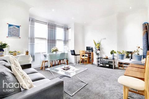 3 bedroom apartment for sale, Balfour Road, Ilford