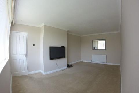 3 bedroom terraced house to rent, Alexandra Way, Cramlington, NE23