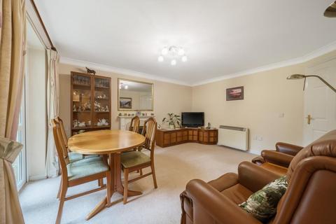 1 bedroom retirement property for sale, Chipping Norton,  Oxfordshire,  OX7