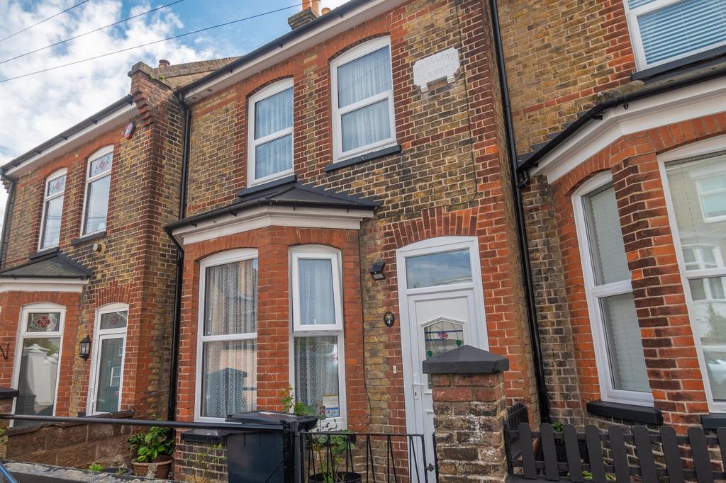 Cecilia Road, Ramsgate, CT11 2 bed terraced house for sale £165,000