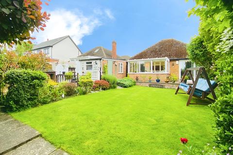 2 bedroom detached bungalow for sale, Castell Drive, Groby, LE6