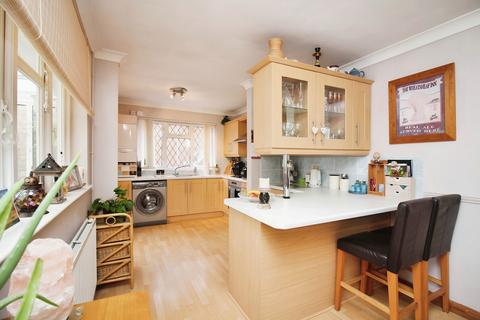 1 Castell Drive, Groby, Leicester, LE6 0DE