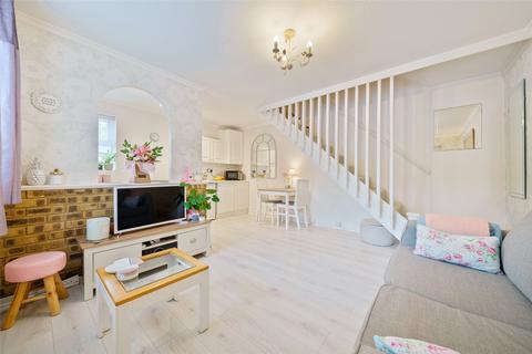27 Axbridge, Bracknell, RG12 0XB