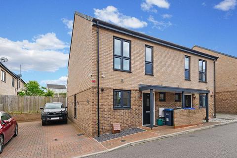 3 bedroom semi-detached house for sale, Harlow CM18