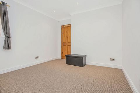 4, Chestnut Court Chestnut Close, Holme, Carnforth, LA6 1RW