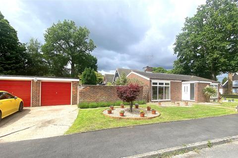 4 bedroom bungalow for sale, Balmoral Close, Ipswich, Suffolk, IP2