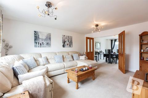 2 Field Maple Mews, Romford, RM5 2BF