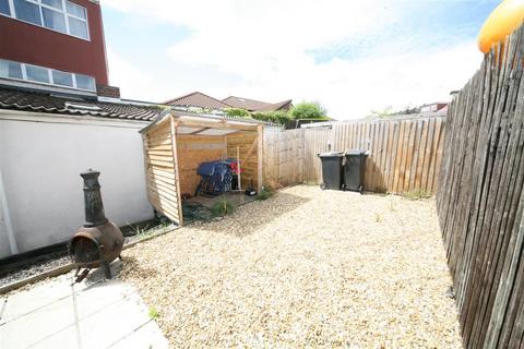 7 bedroom terraced house to rent, Gloucester Road, Horfield, Bristol