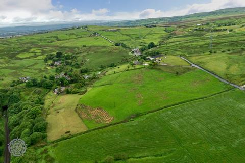 4 bedroom detached house for sale, Whittlestone Head, Darwen, Lancashire, BB3 3RS