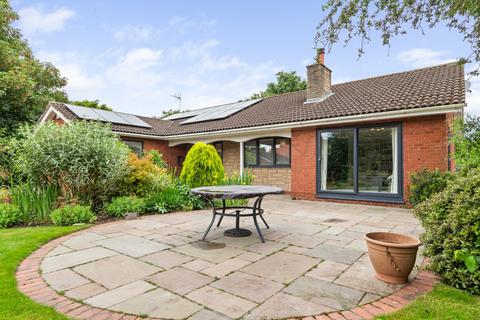 4 bedroom bungalow for sale, Morton Road, Laughton, Lincolnshire, DN21