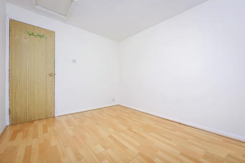 39 Brocklesby Road, London, SE25 4LB