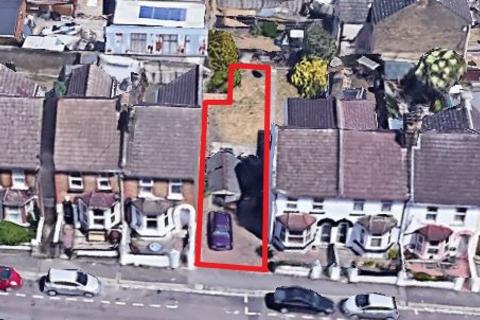 Land for sale, Land West of 21 Grove Road, Rochester, Kent, ME2 4BX