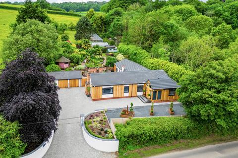 4 bedroom detached bungalow for sale, Hillside Martley, Worcestershire, WR6 6QW