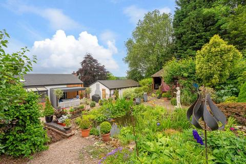 4 bedroom detached bungalow for sale, Hillside Martley, Worcestershire, WR6 6QW