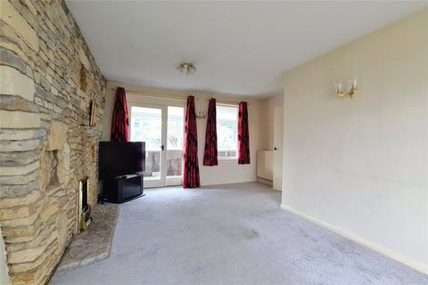 24 Willow Grove, Trowbridge, BA14 0HA