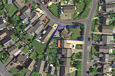 24 Willow Grove, Trowbridge, BA14 0HA