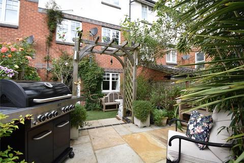 40 Ruffle Close, West Drayton, UB7 9BP
