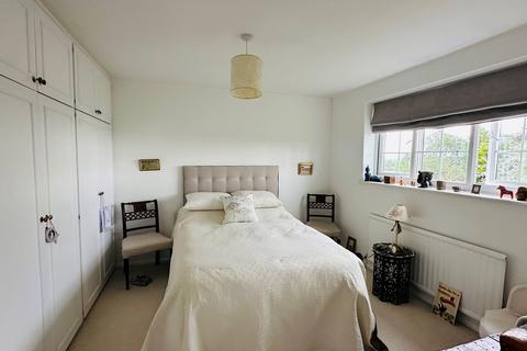 3 bedroom terraced house for sale, Terrace Road North, Binfield, RG42