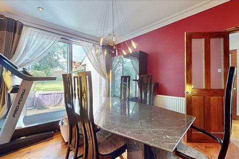 2 bedroom house for sale, Lowick Road, Harrow