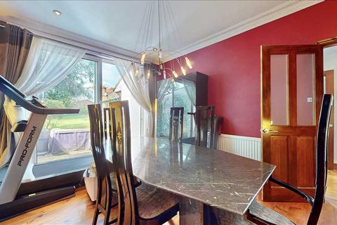 3 bedroom semi-detached house for sale, Lowick Road, Harrow