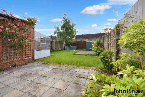 3 bedroom semi-detached house to rent, Moat Avenue, Green Lane, Coventry, West Midlands, CV3