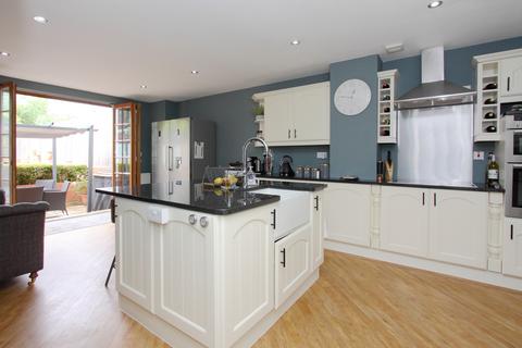 4 bedroom barn conversion for sale, Thruxton Farm Cottages, Cholderton, SP4