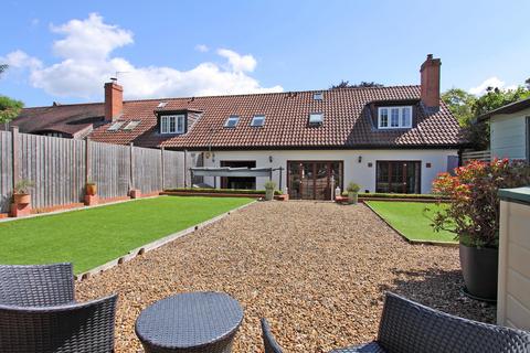 4 bedroom barn conversion for sale, Thruxton Farm Cottages, Cholderton, SP4