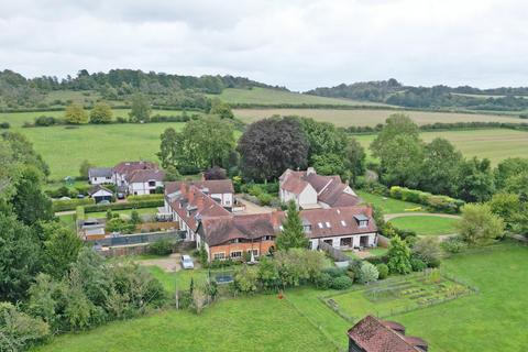 4 bedroom barn conversion for sale, Thruxton Farm Cottages, Cholderton, SP4