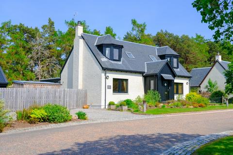 4 bedroom detached house for sale, Coylum Road, Aviemore, Inverness-Shire