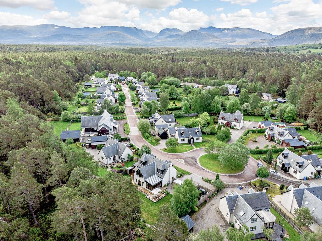 Coylum Road, Aviemore, InvernessShire 4 bed detached house for sale