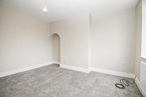 2 bedroom end of terrace house to rent, Nancroft Terrace, Armley, Leeds, LS12