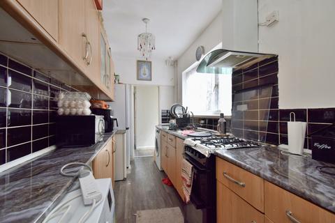 3 bedroom terraced house for sale, Dorothy Road, North Evington, Leicester, LE5