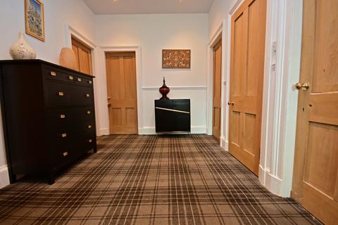 3 bedroom apartment for sale, 63b Royal Crescent, Dunoon