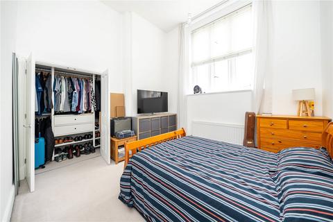2 bedroom flat to rent, Church Street, Maidstone, ME14