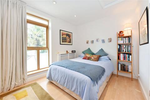 5 Birchmere Row, London, SE3 0SS