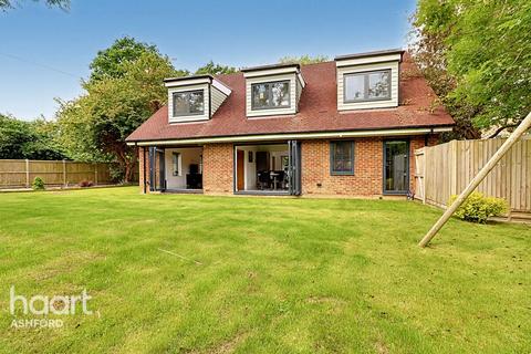 5 bedroom detached house for sale, Chart Road, Ashford