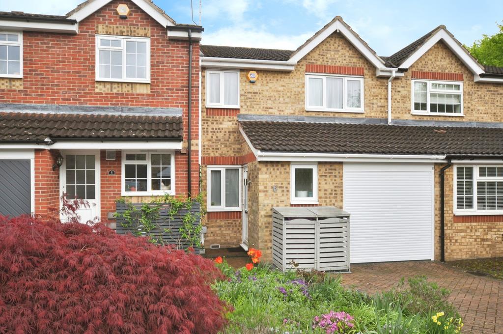 Peppercorn Walk, Hitchin 3 bed terraced house for sale £450,000