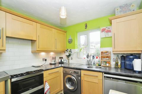 3 bedroom terraced house for sale, Peppercorn Walk, Hitchin