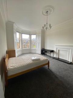 4 bedroom flat to rent, Strathearn Road, Edinburgh EH9