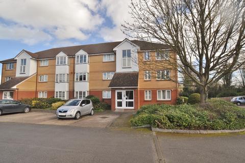 1 bedroom flat for sale, Chestnut Court, Hitchin