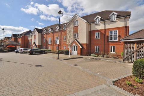 2 bedroom flat for sale, Peppermint Road, Hitchin