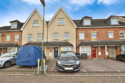 4 bedroom terraced house for sale, Carisbrooke Close, Stevenage