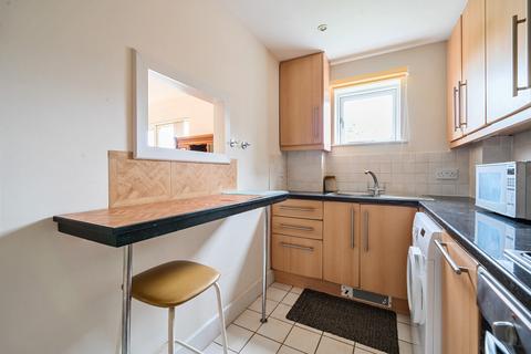 1 bedroom apartment for sale, Cross Street, Winchester, Hampshire, SO23