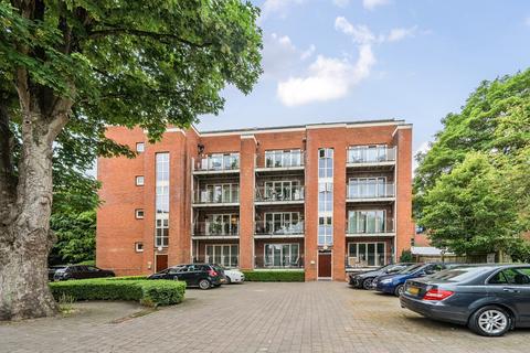 1 bedroom apartment for sale, Cross Street, Winchester, Hampshire, SO23