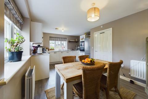 43 Catch Yard Road, Silverstone, Towcester, NN12 8WG