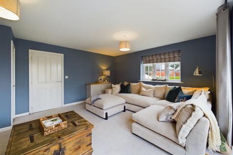 43 Catch Yard Road, Silverstone, Towcester, NN12 8WG