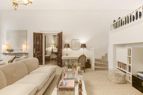 3 bedroom apartment for sale, Queen's Gate Gardens, South Kensington, London SW7