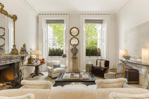 3 bedroom apartment for sale, Queen's Gate Gardens, South Kensington, London SW7