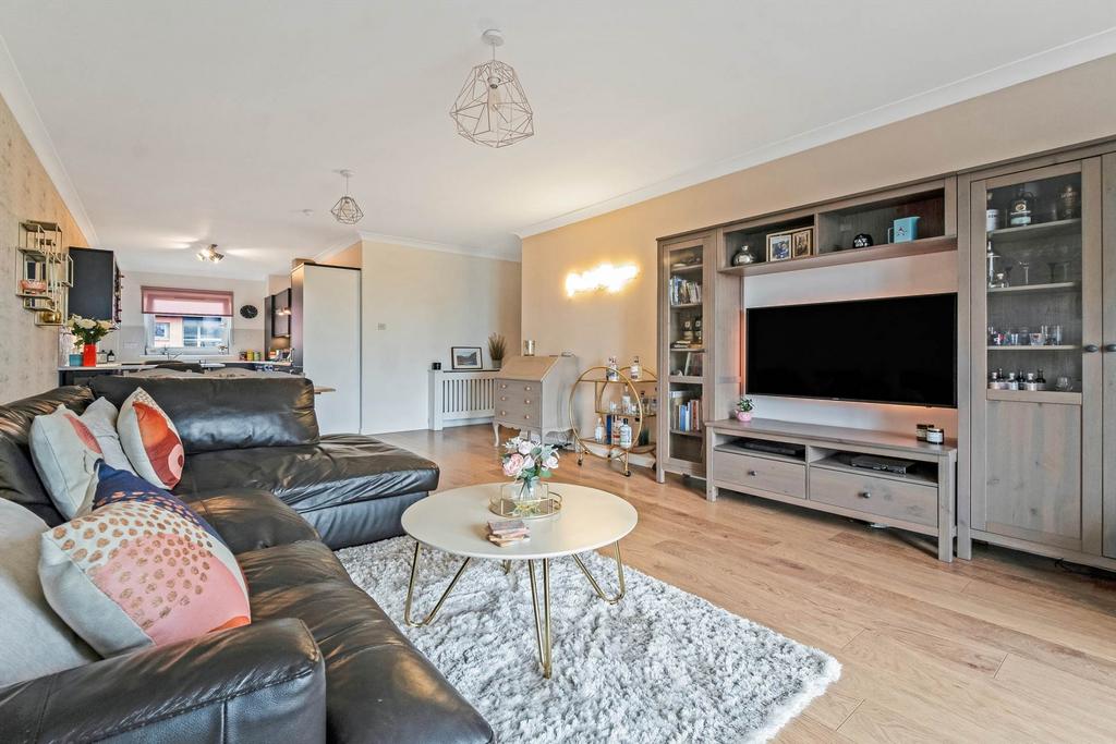 Thornwood Avenue, Glasgow 2 bed apartment for sale £219,000