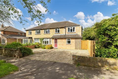 24 Priams Way, Stapleford, Cambridge, CB22 5DT